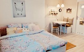 Sandra'S Studio